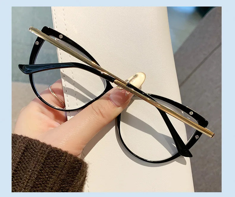 Photosensitive Color Change Fashion Casual Men And Women Same Style Optical Frame Trendy Simple And Versatile Frame 8809